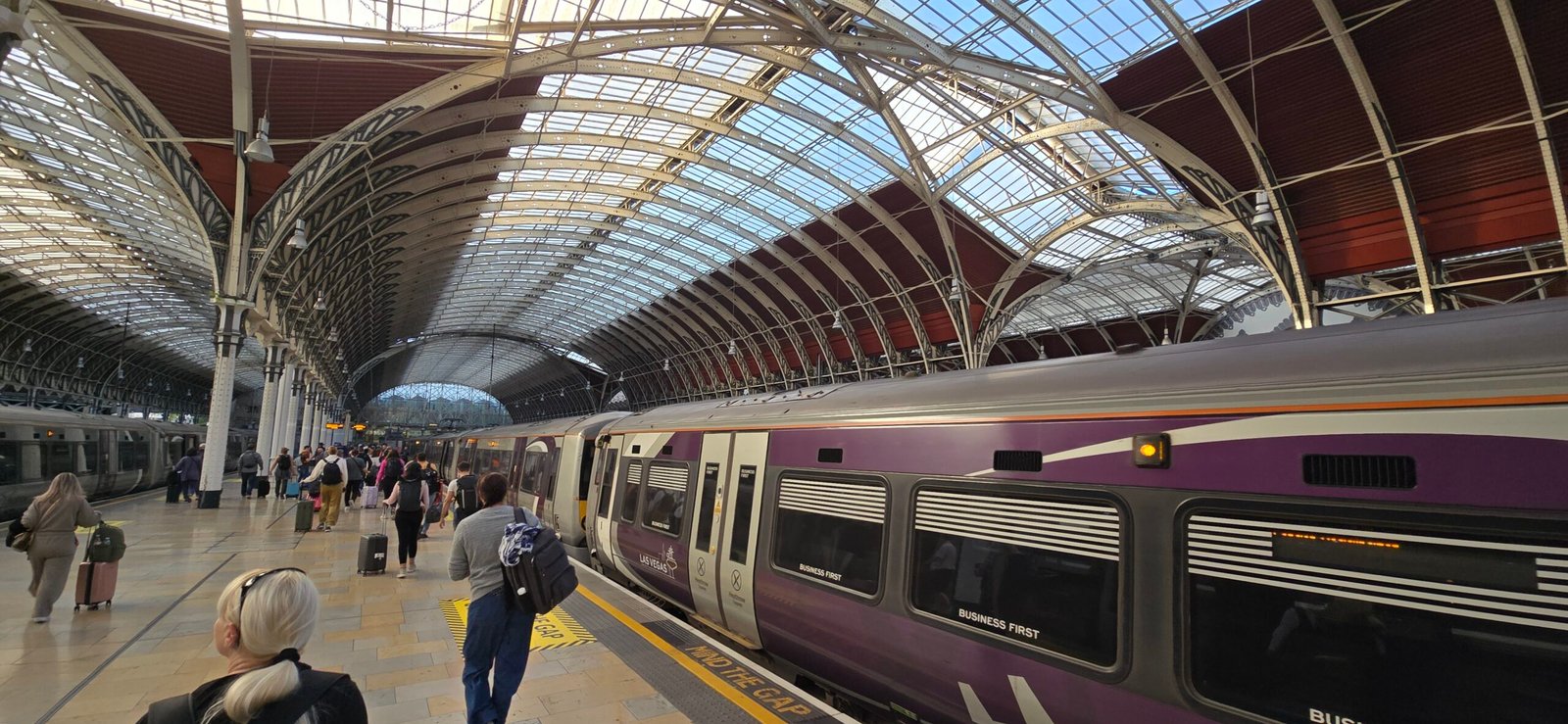 Day 2 – Arrival into London